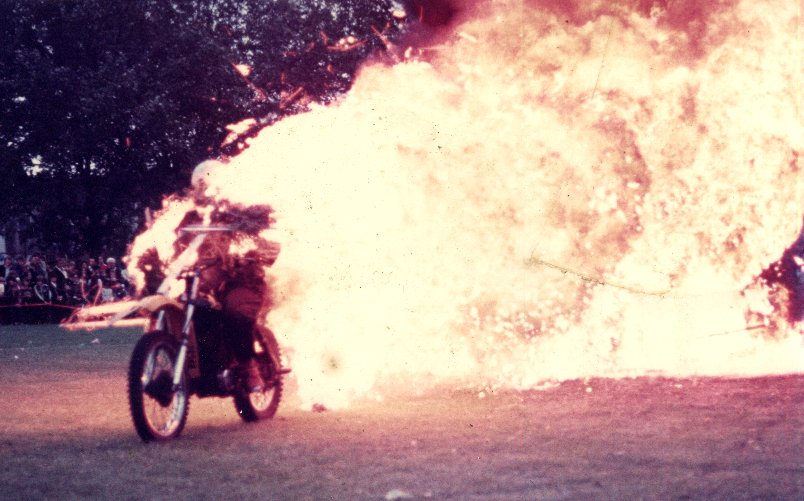 2 Walls Of Fire